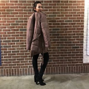 Meet your Posher, Hollie